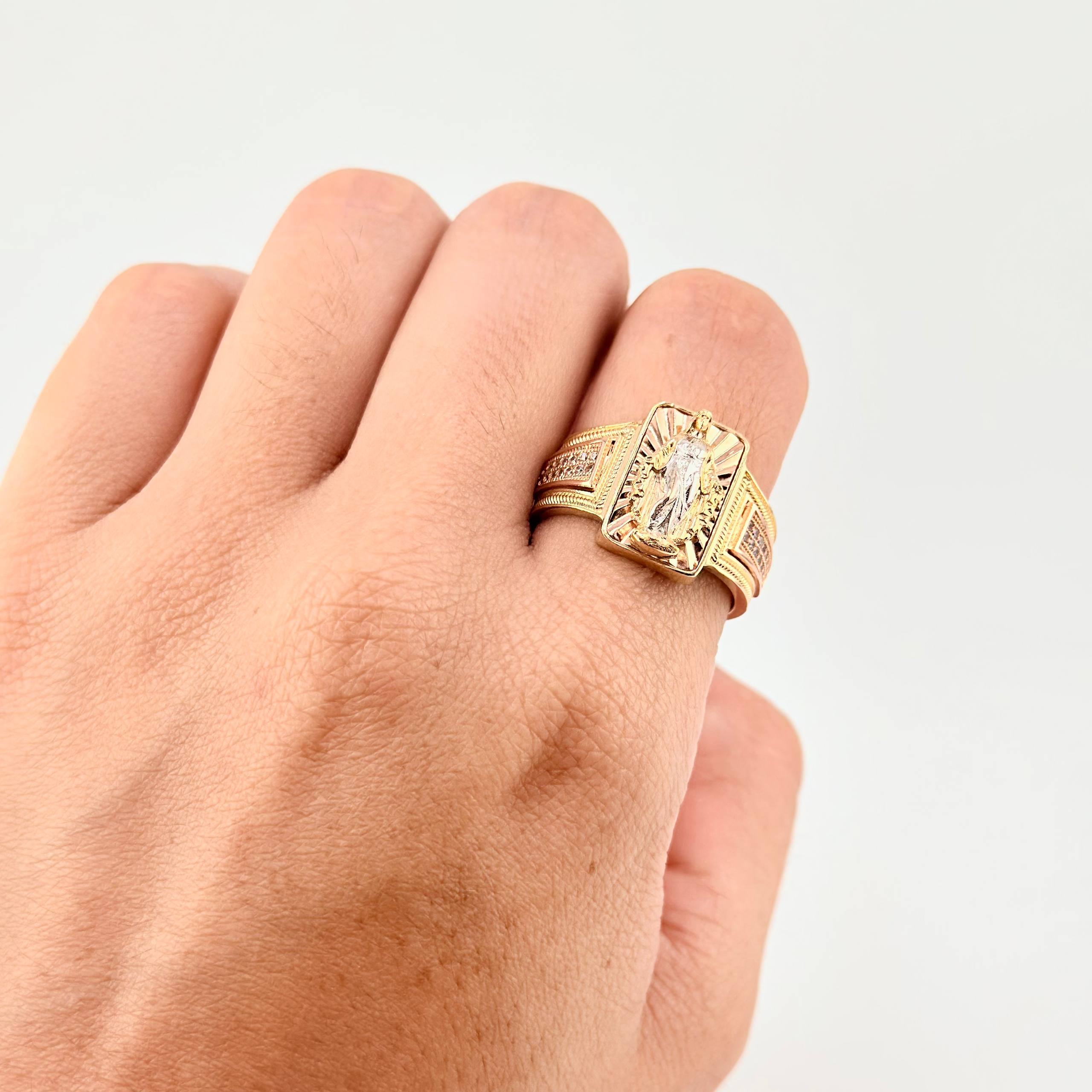Anillo Virgen Milagrosa 7.8g / T9 Tres Oros 18K