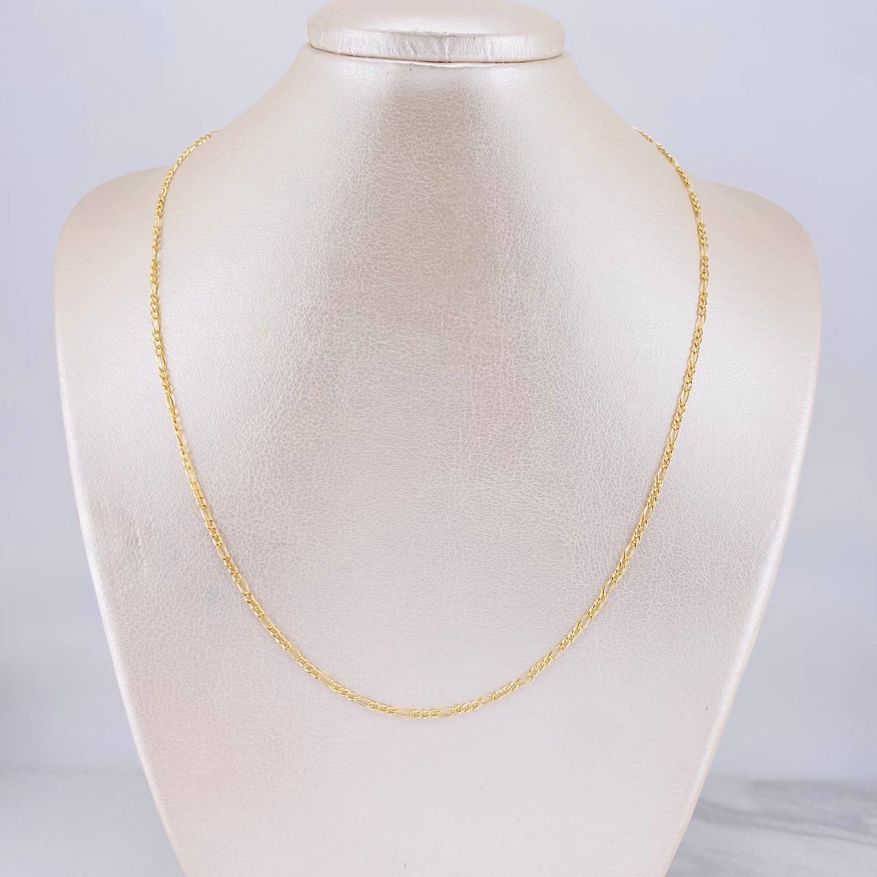Cadena Fígaro 1.45g / 50cm / 1.9mm Oro Amarillo 18K