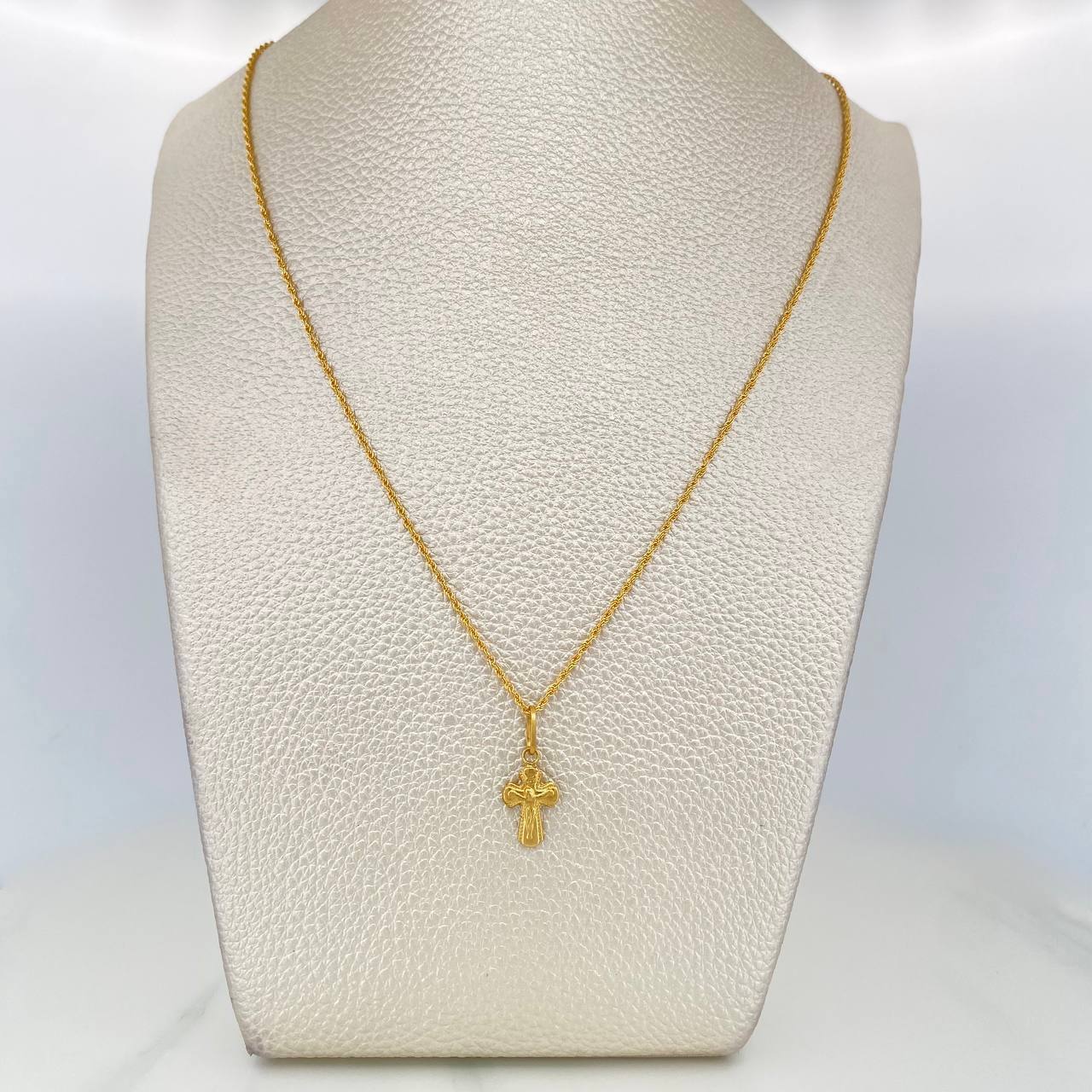 Set Cadena Lazo + Dije Cruz Cristo / 1.65gr / 60 cm Oro Amarillo 18K