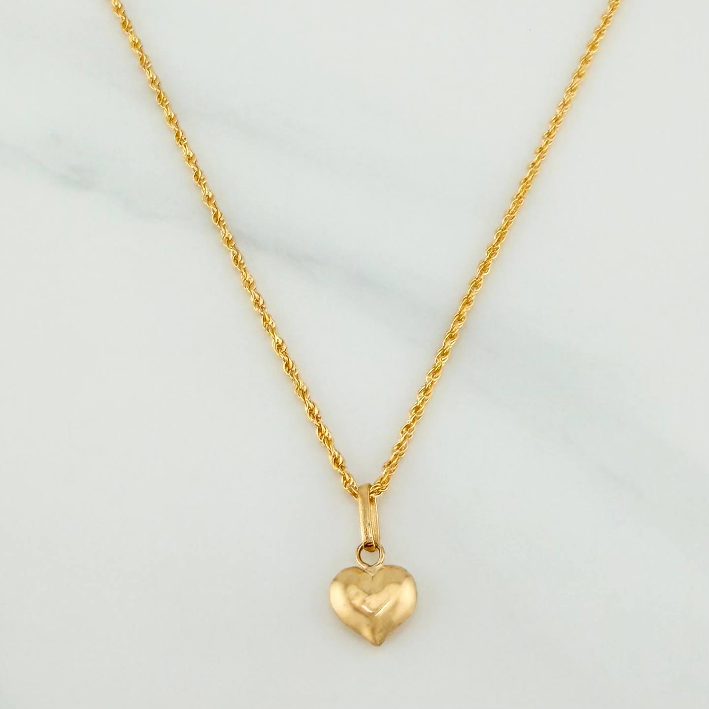 Set Cadena Lazo + Dije Corazón / 1.35gr / 49.5 cm Oro Amarillo 18K