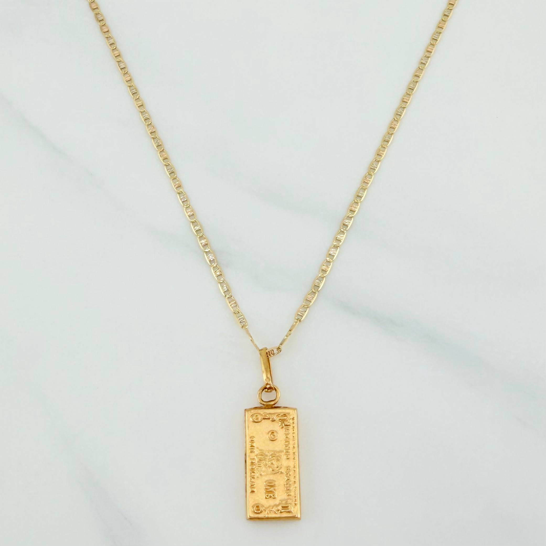 Set Cadena Escalera Plana + Dije One Dólar / 2.3gr / 50 cm Tres Oros 18K