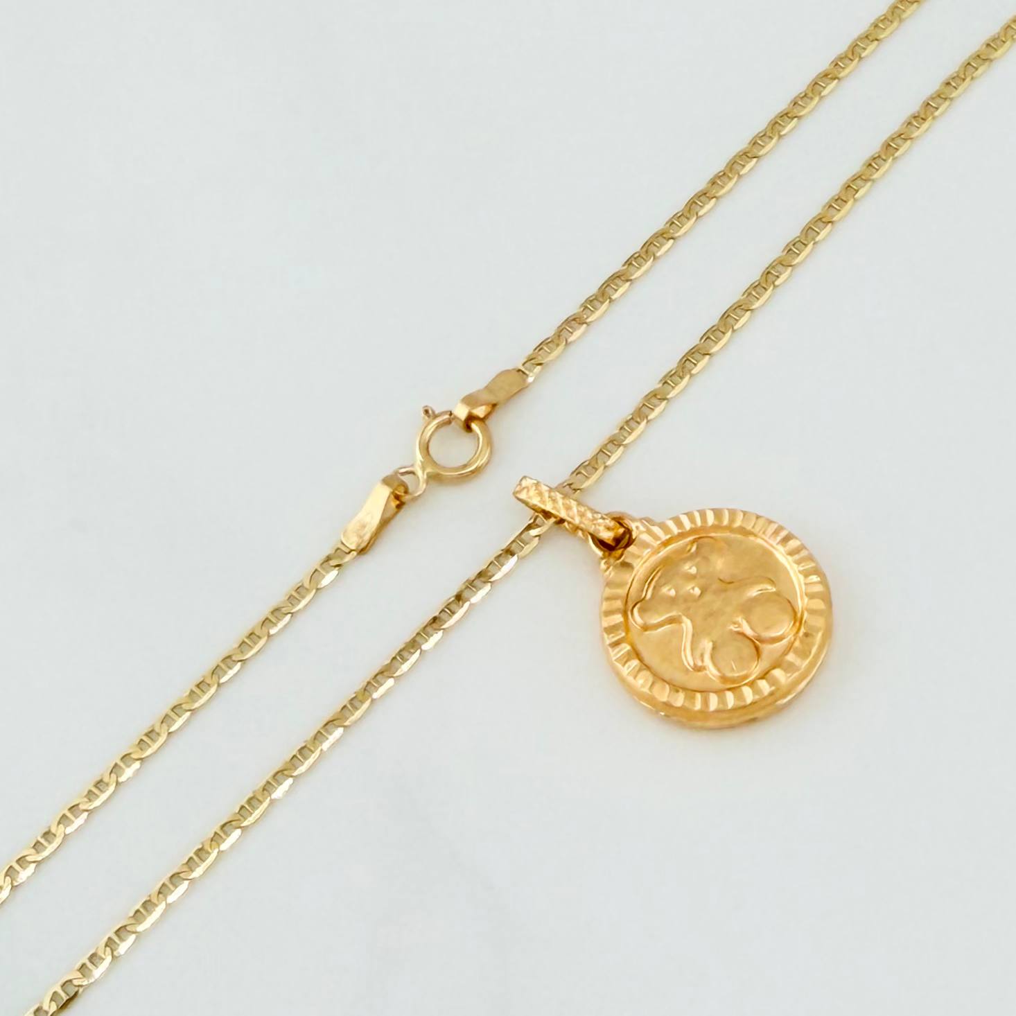 Set Cadena Escalera + Dije Oso Ts / 2.9gr / 50 cm Oro Amarillo 18K