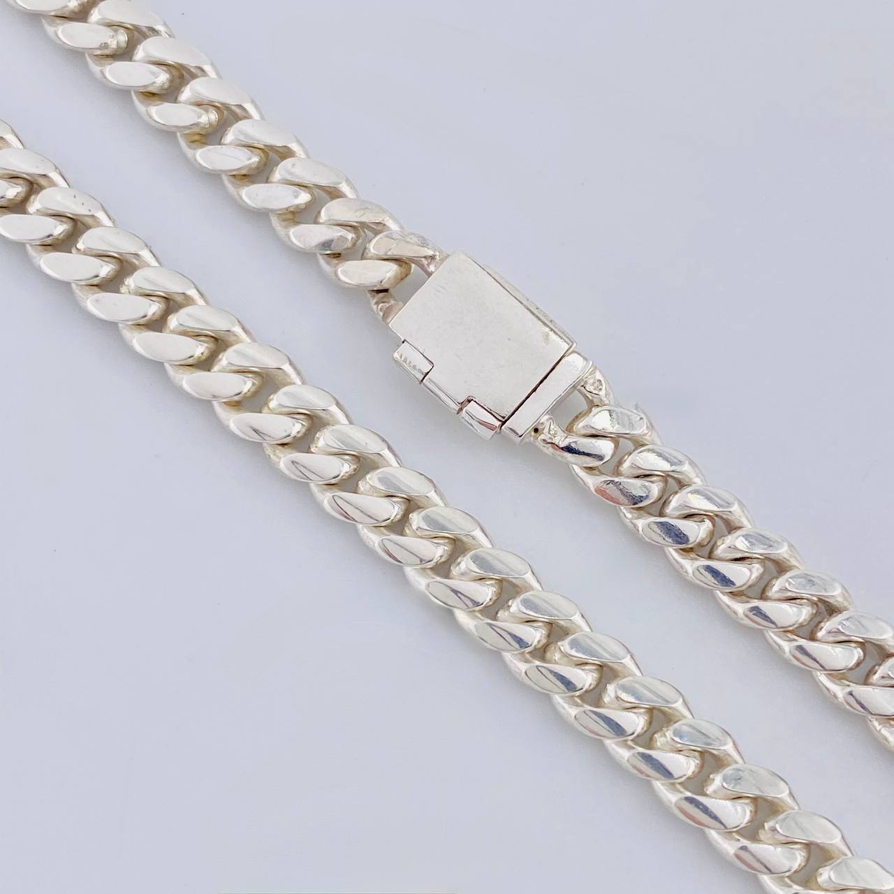 Cadena Cubana 48.3 g / 63.5 cm / 5.5 mm Plata 925