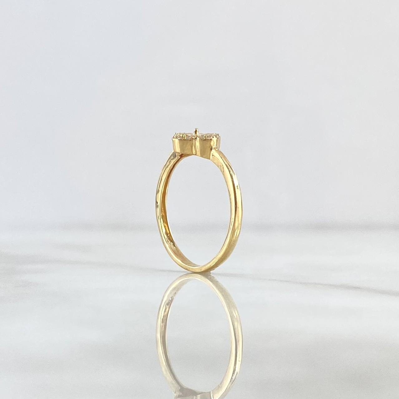 Anillo Trébol VCyA 2.25gr / T7 3/4 / 8mm Rayado - Circones Blancos Oro Amarillo 18K