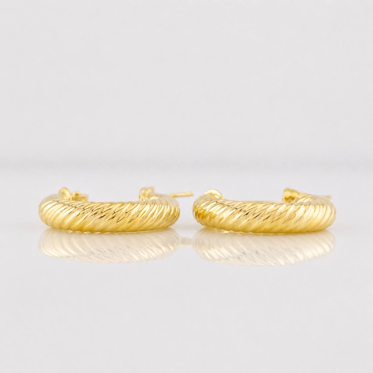 Candongas Zion 1.7g / 1.6cm Oro Amarillo 18K