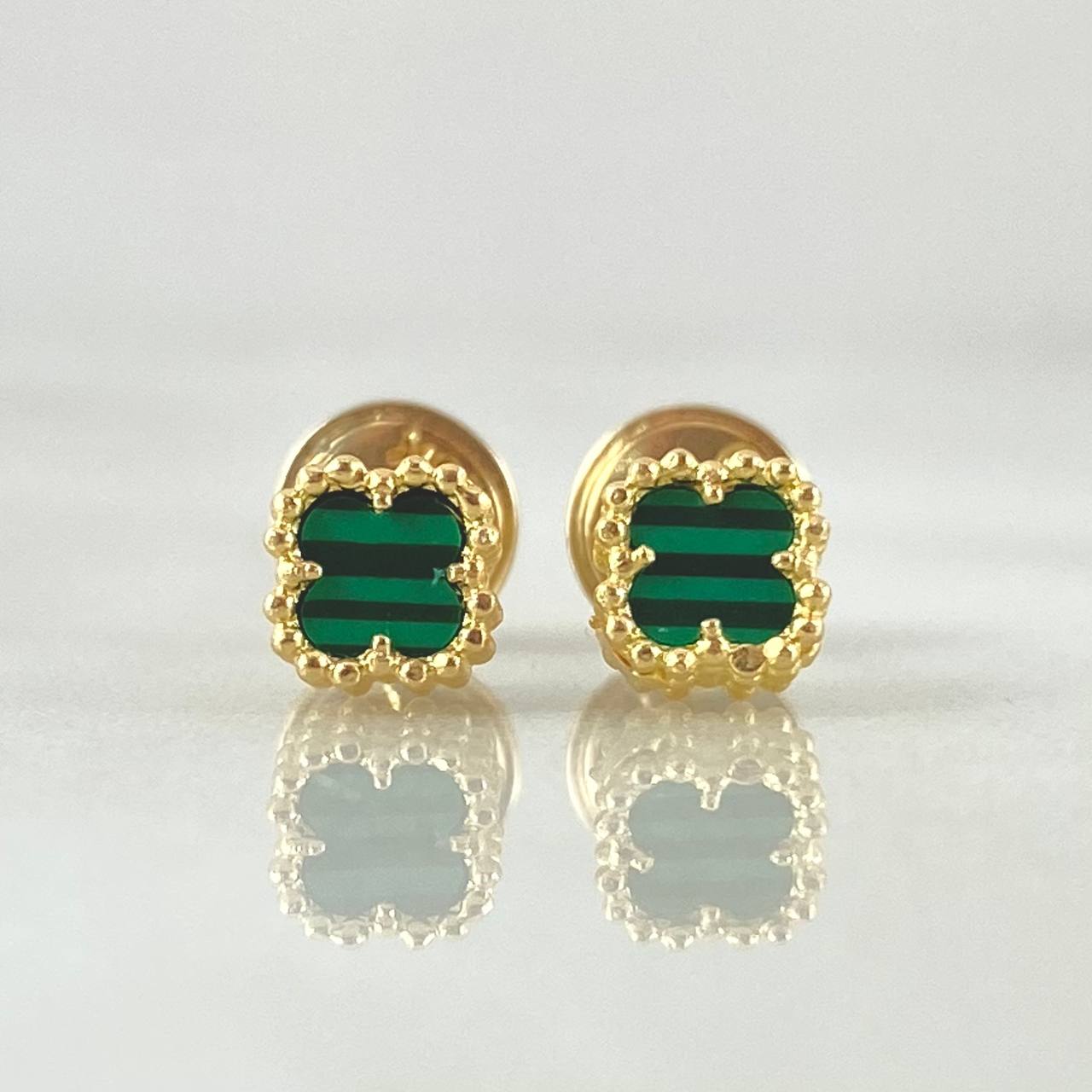 Topos Trebol Verde 1.15gr / 5mm Oro Amarillo Nac.Esp. 18K ©