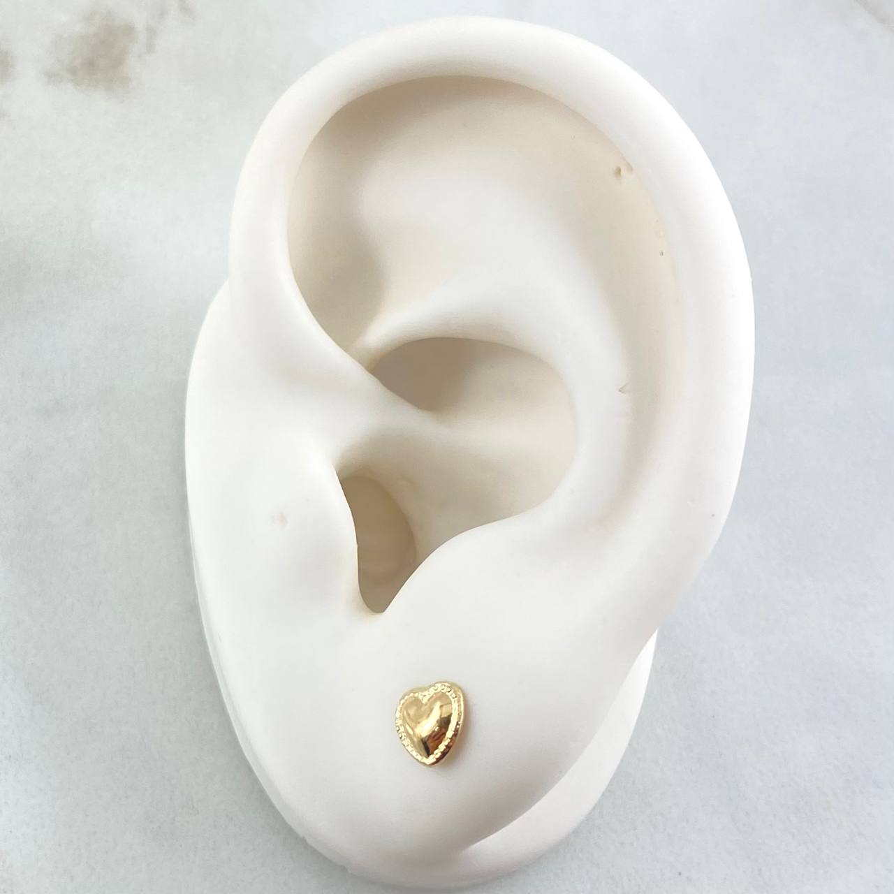 Topos Corazon Bordeado 0.55gr / Oro 18K*