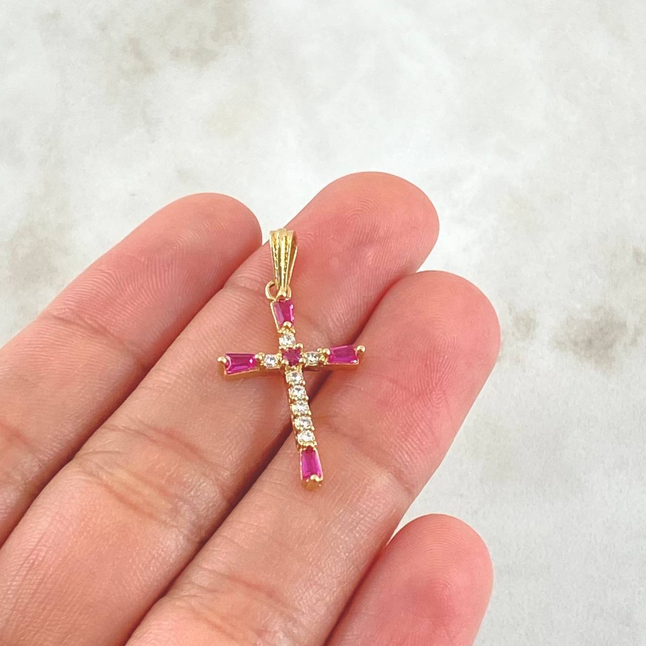 Dije Crúz 1.75gr / 3cm / Oro 18K ©