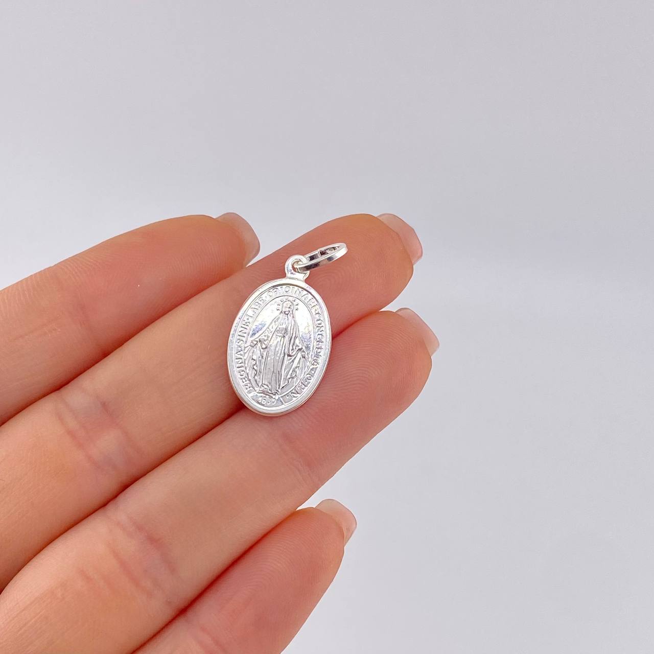 Dije Virgen Milagrosa 2.5 g / 2.6 cm Plata 925