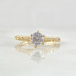Anillo Solitario Cetro Basteado 2.25gr / T6 / Circones Blancos Oro Amarillo 18K