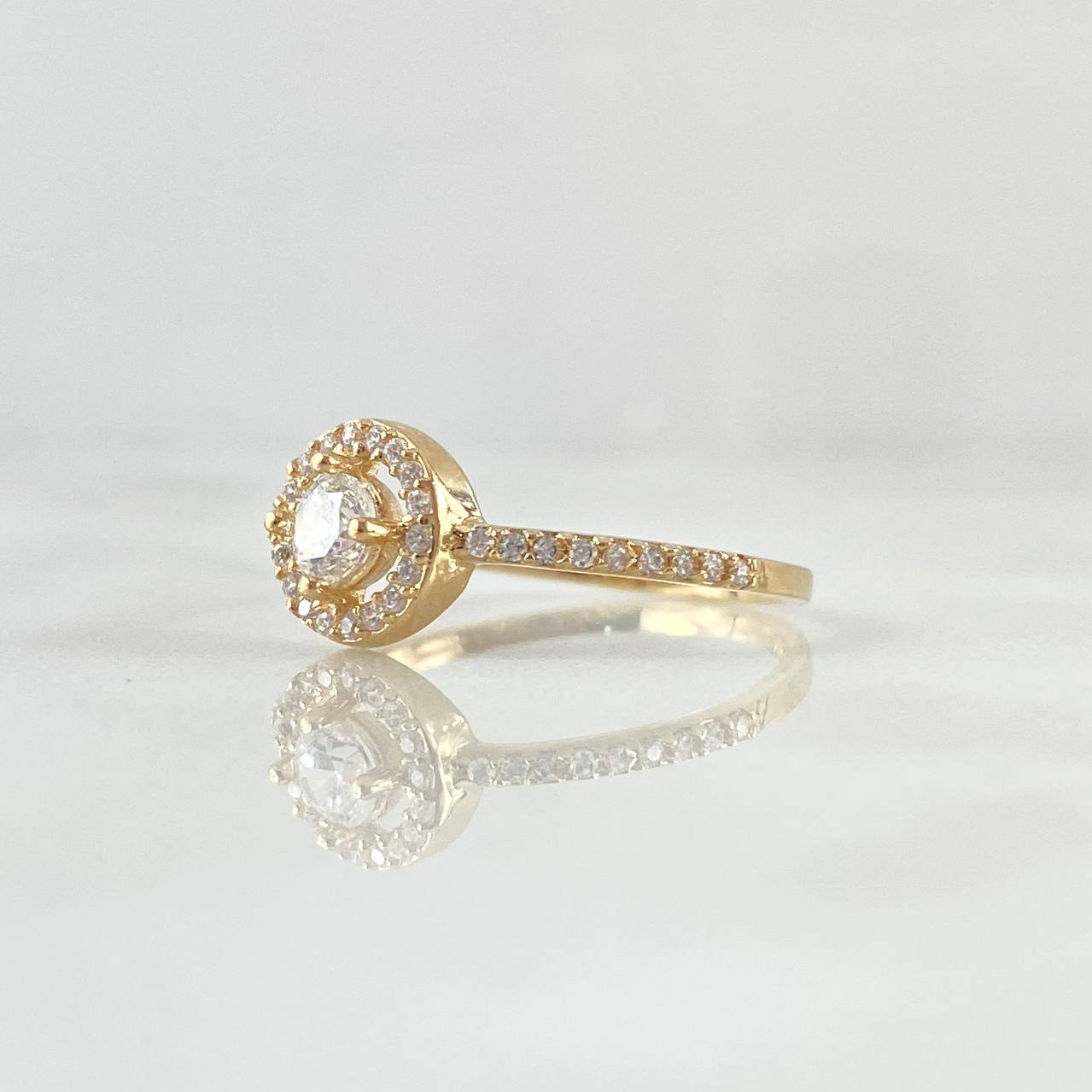 Anillo Halo  2gr / T7 3/4 / Circones Blancos Oro Amarillo 18K