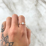 Anillo Solitario Corona 1.45gr / T6 1/2 / Circones Blancos Oro Amarillo 18K