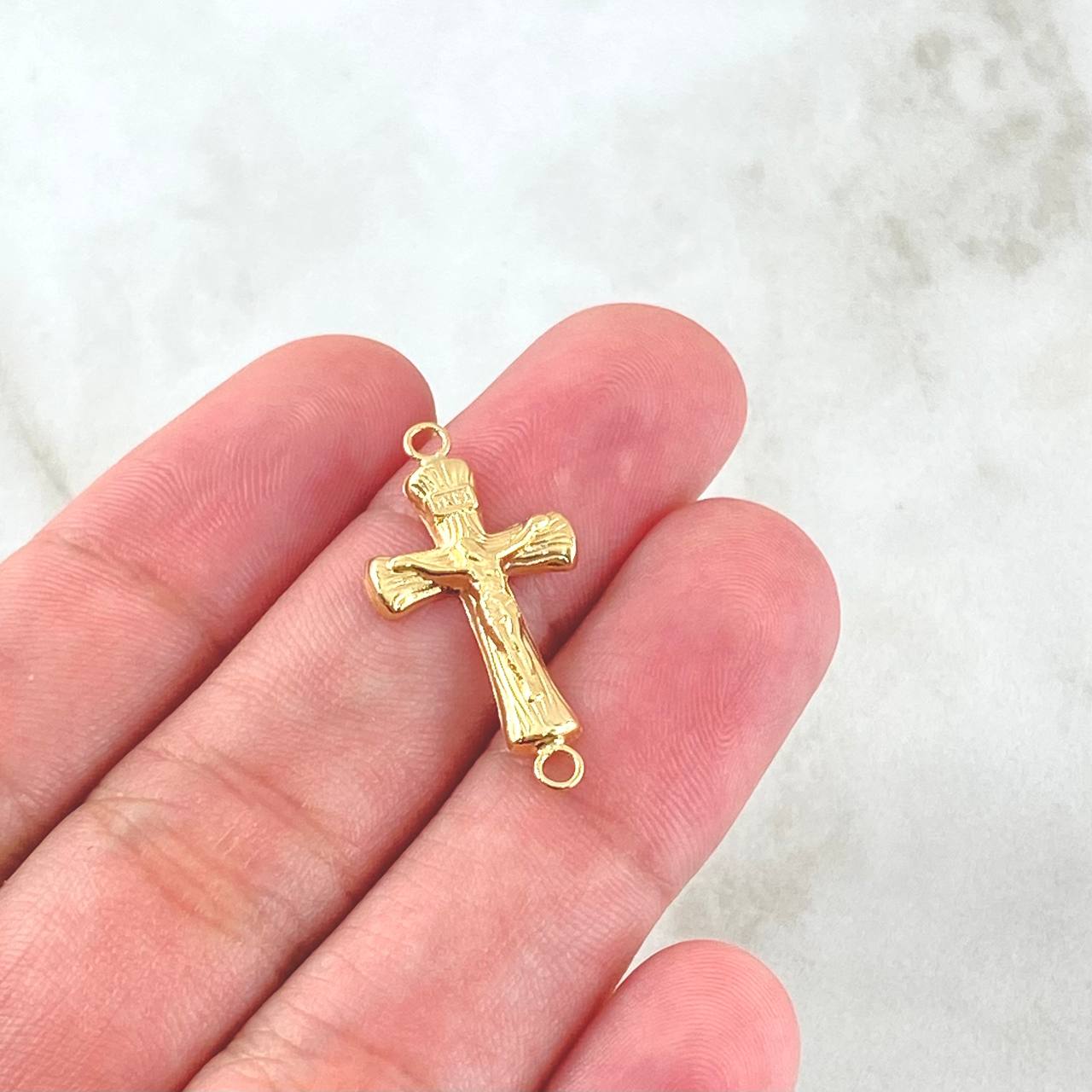 Herraje Cruz Cristo 0.7gr / 2.5cm / Texturizado Oro Amarillo 18K