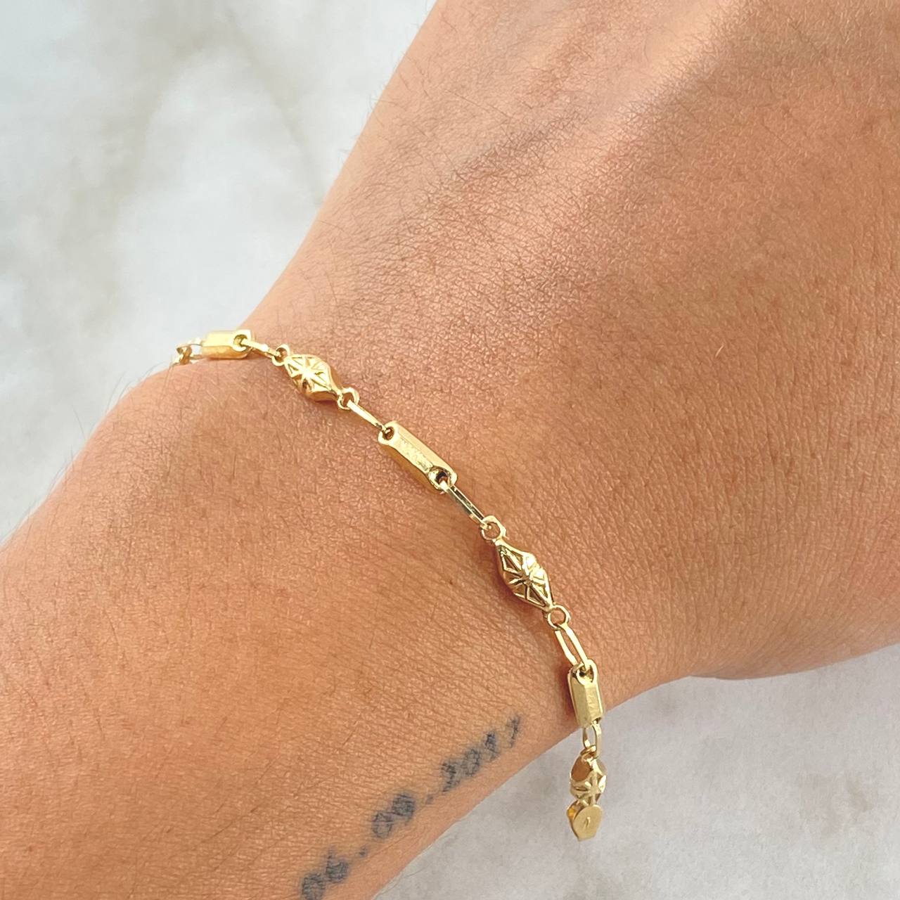 Pulso Rustico Dubai Combinado 1.8gr / 13cm-Oro Amarillo 18K *