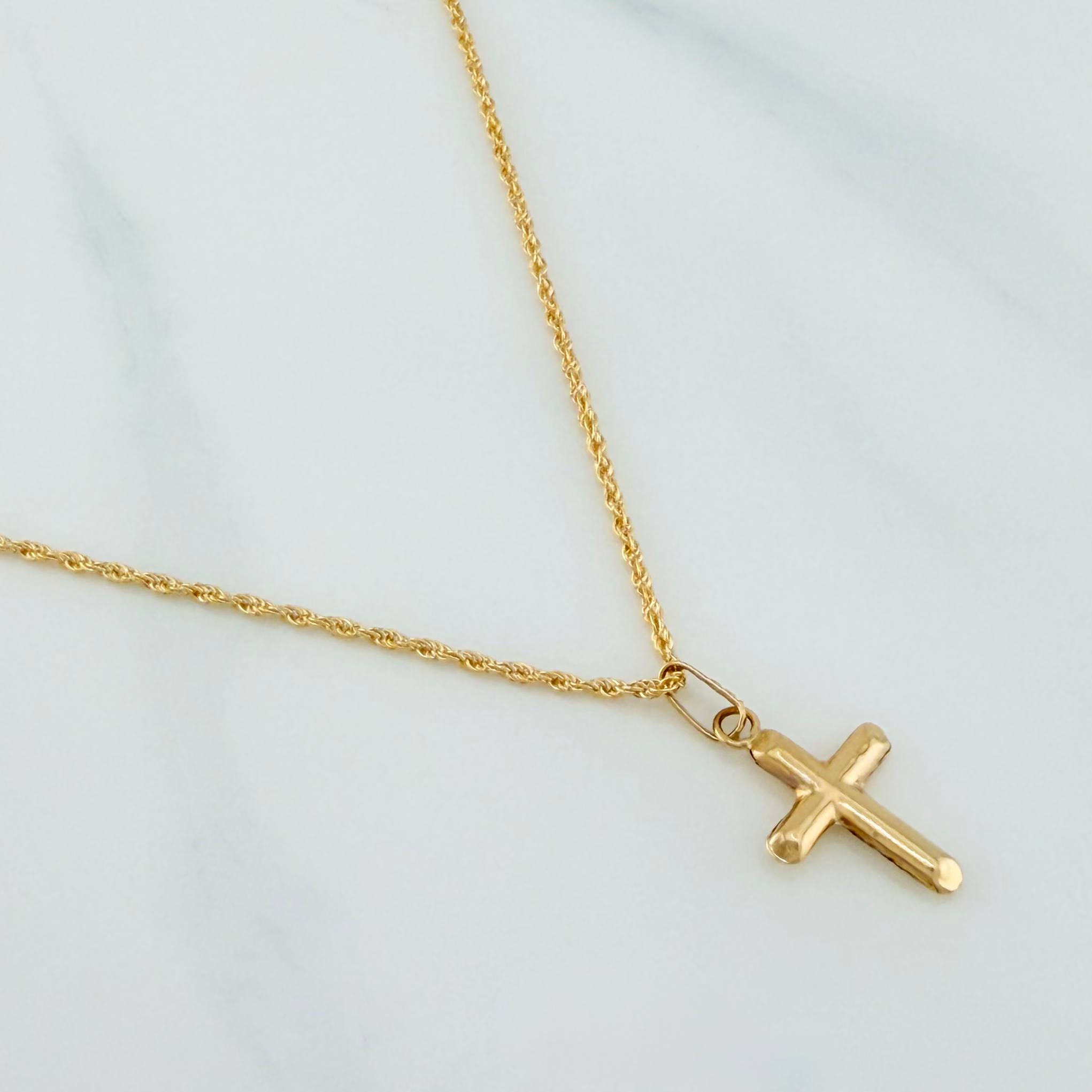 Set Cadena Lazo + Dije Cruz / 1.6gr / 60 cm Oro Amarillo 18K