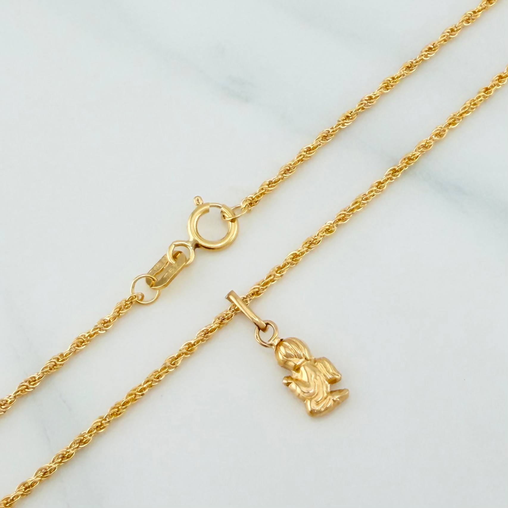 Set Cadena Lazo + Dije Angel / 1.25gr / 50 cm Oro Amarillo 18K