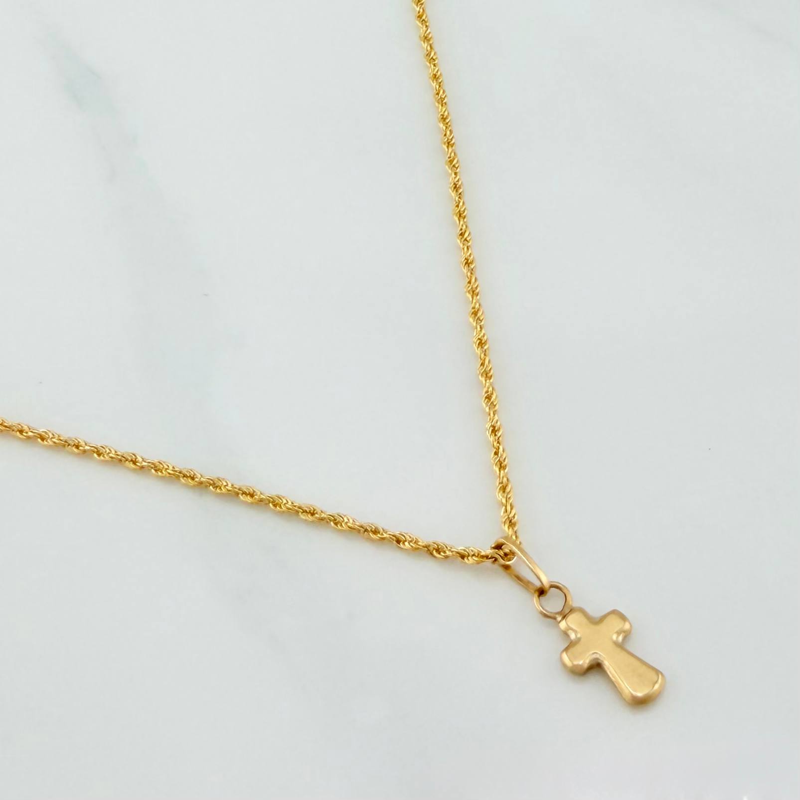 Set Cadena Lazo + Dije Cruz / 1.3gr / 49.5 cm Oro Amarillo 18K