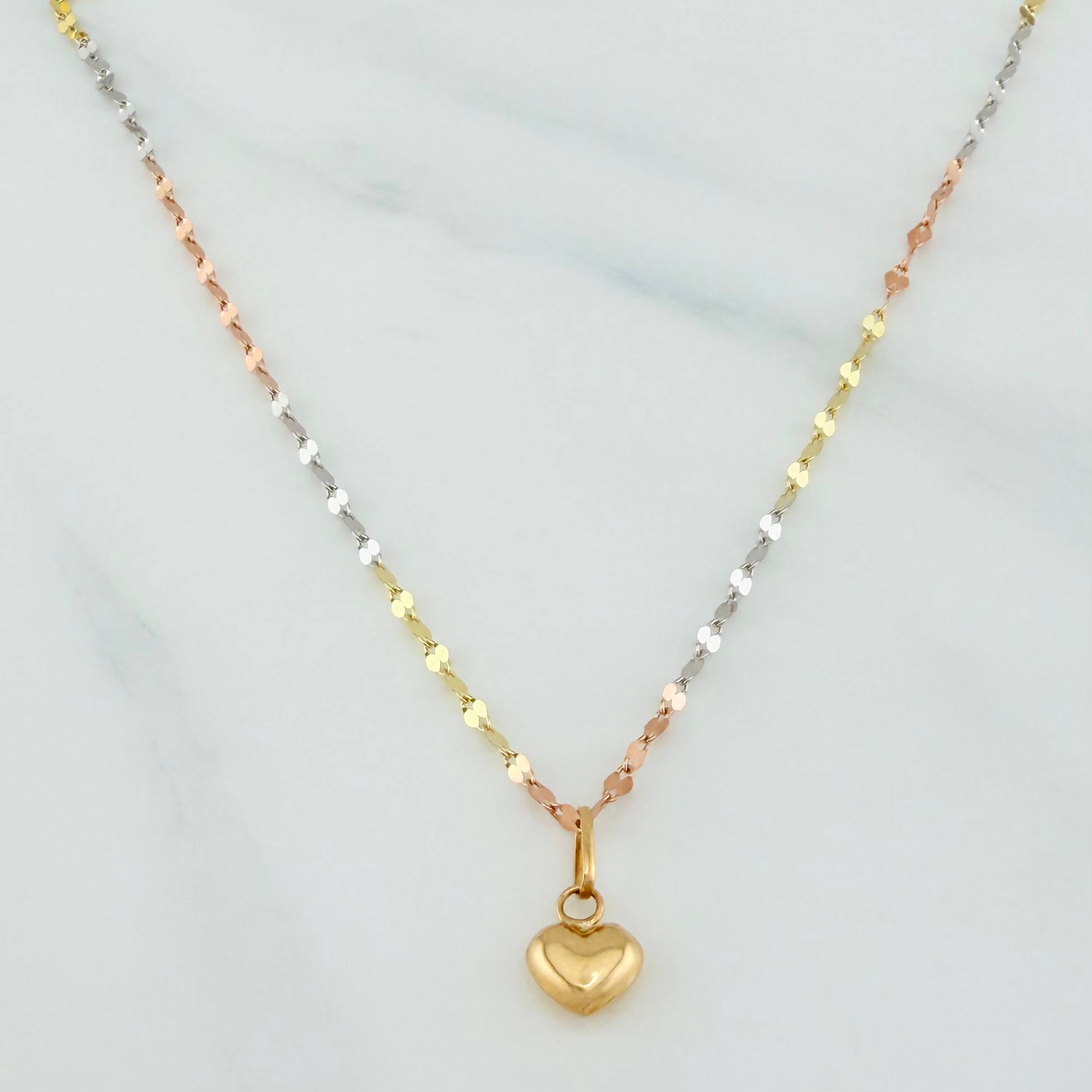 Set Cadena Flor Espejo + Dije Corazón / 1.05gr / 45 cm Tres Oros 18K