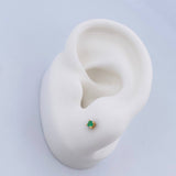 Topos Cuatro Garras 0.8gr / Esmeralda 12 Pts Oro Amarillo 18K (Joya) &