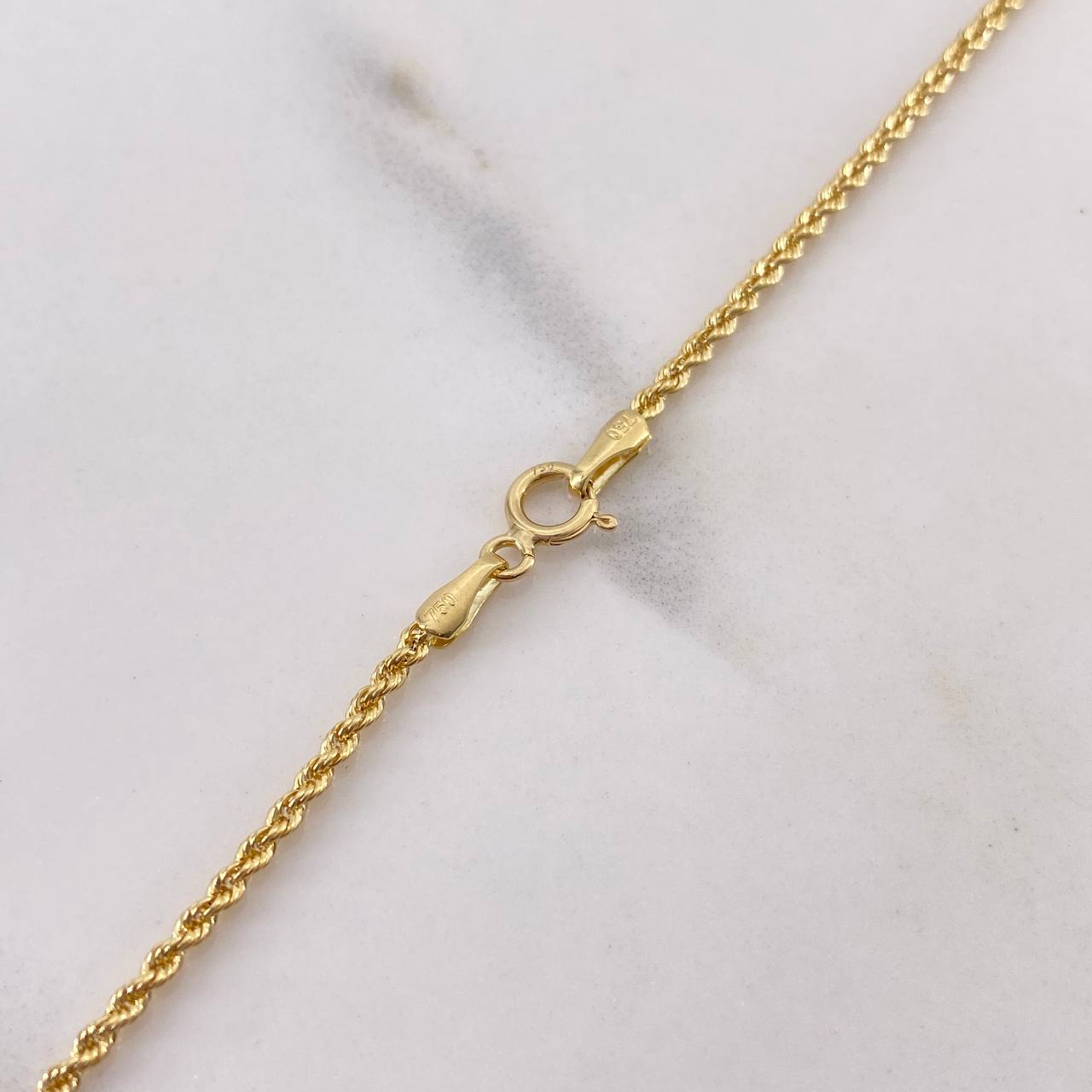 Cadena Lazo 1.55gr / 40cm / 1.3mm Oro Amarillo +3 18K &