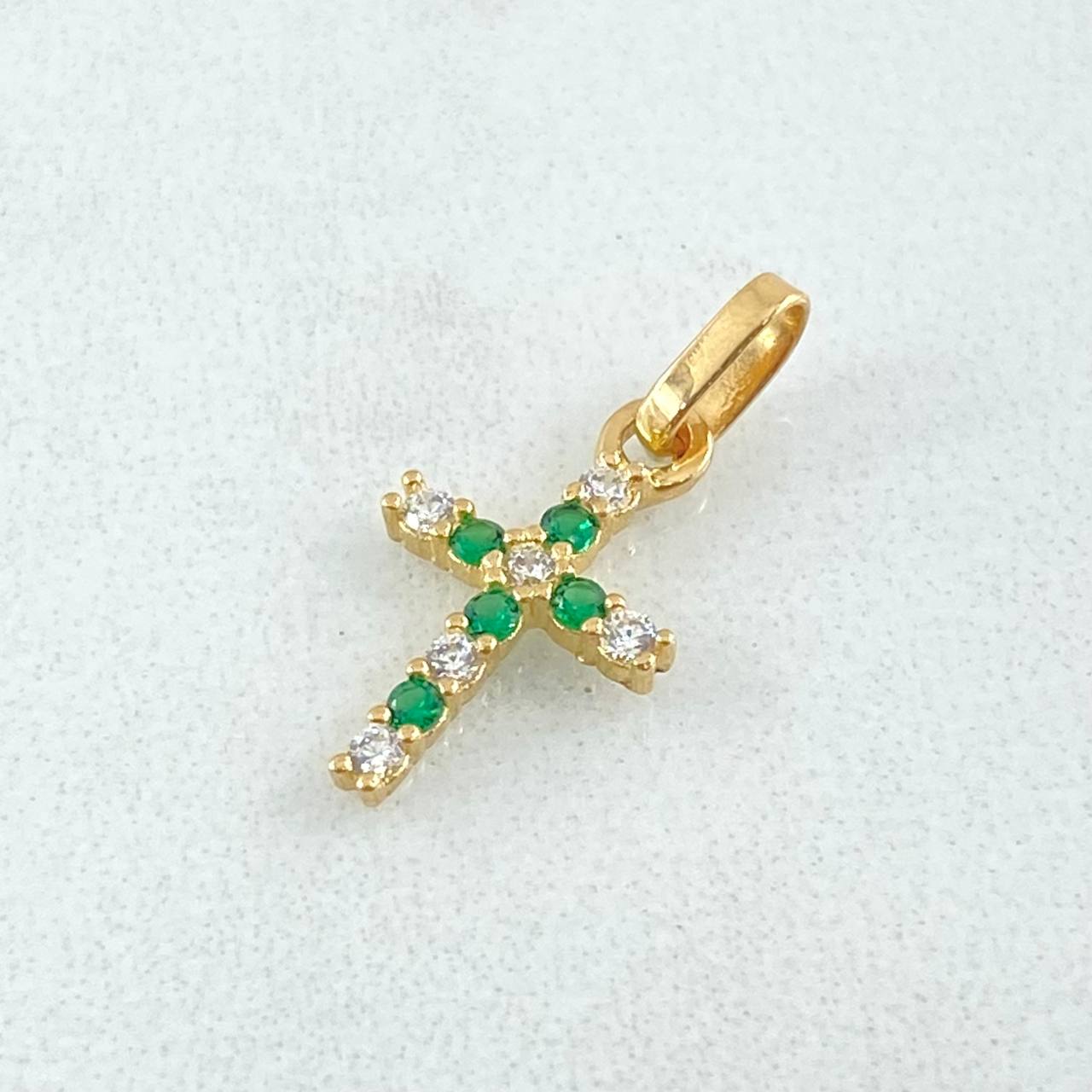 Dije Cruz 0.65gr / 2cm / Oro 18K ©