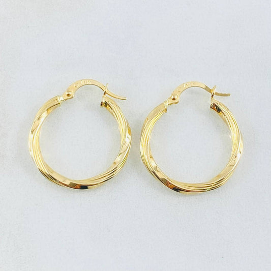 Candongas Kris 1.6gr / 2.3cm / Oro Amarillo 18K