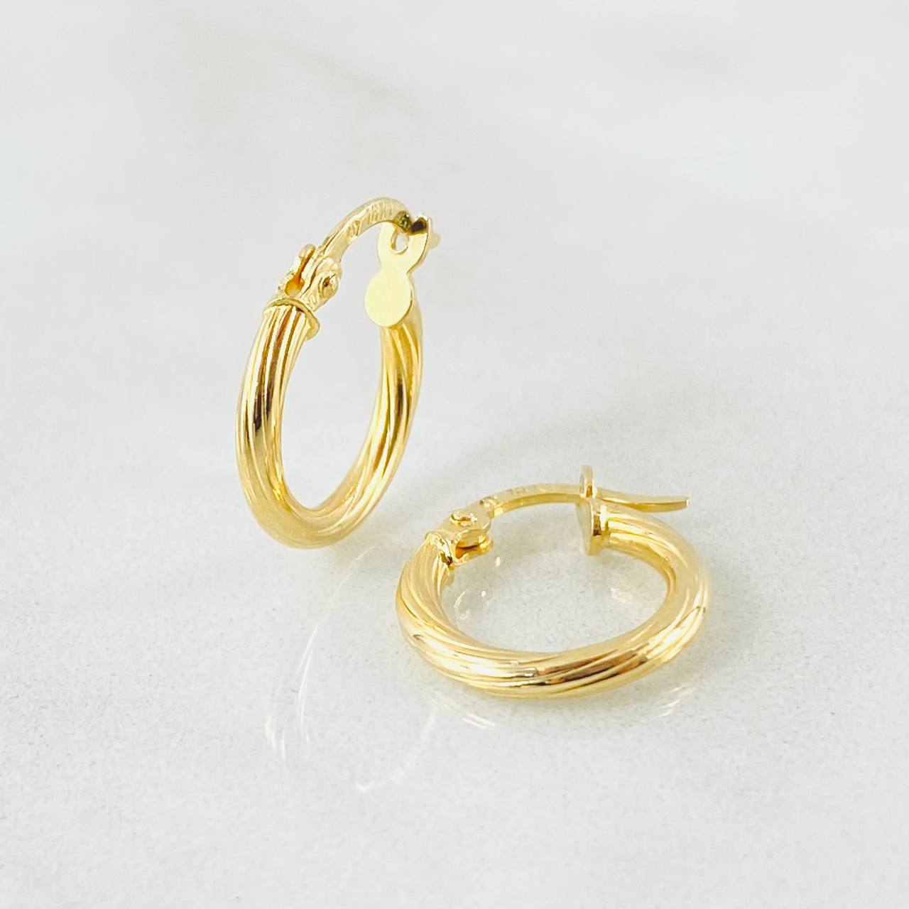 Candongas Lore 1gr / 1.5cm / Oro Amarillo 18K
