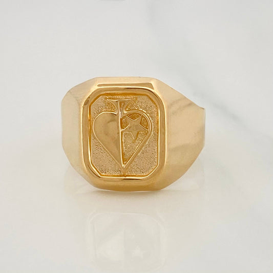 Anillo Sello Corazon 3.7g / T9 3/4 Oro Amarillo 18K