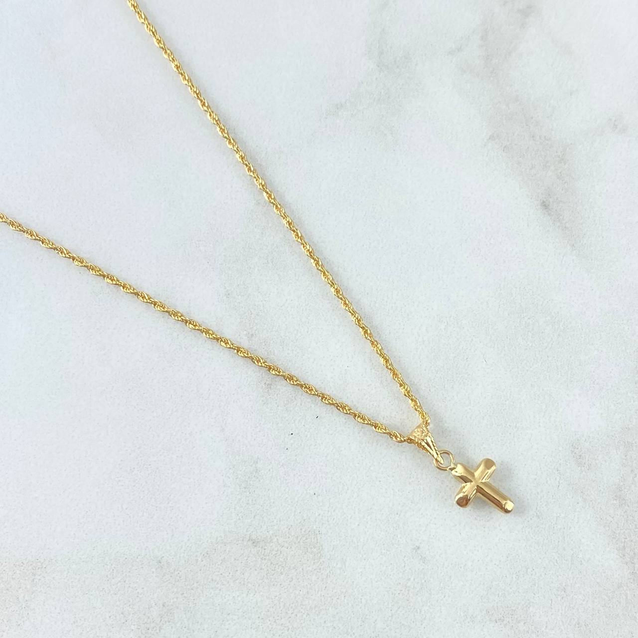 Set Cadena Lazo 1gr / 50cm / 1.2mm + Dije Cruz Puntas Planas 0.3gr / 1.7cm Oro Amarillo 18K (Oferta)