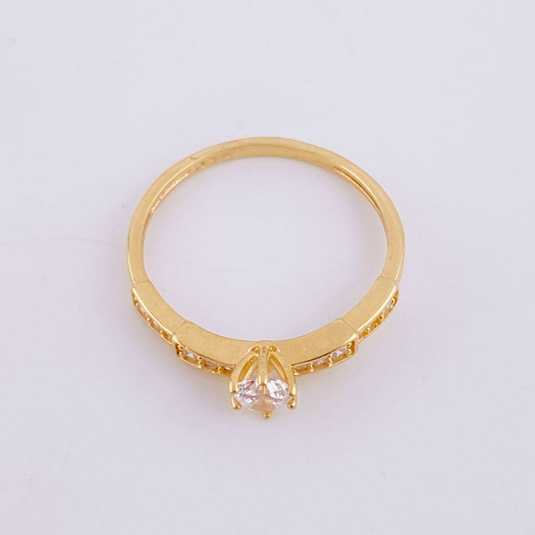 Anillo Solitario 1.75g / T5 3/4 Oro Amarillo 18K