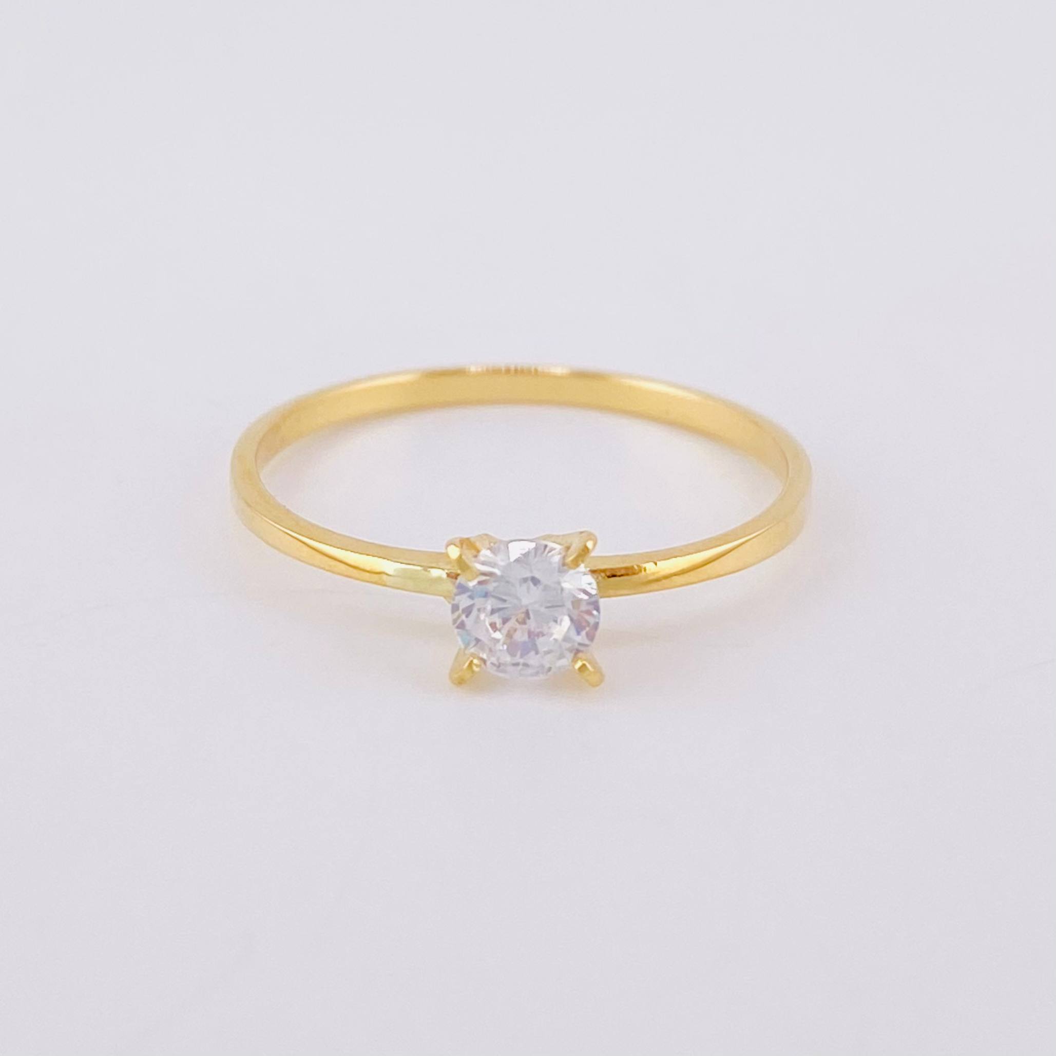 Anillo Solitario 1.25g / T8 1/2 Oro Amarillo 18K