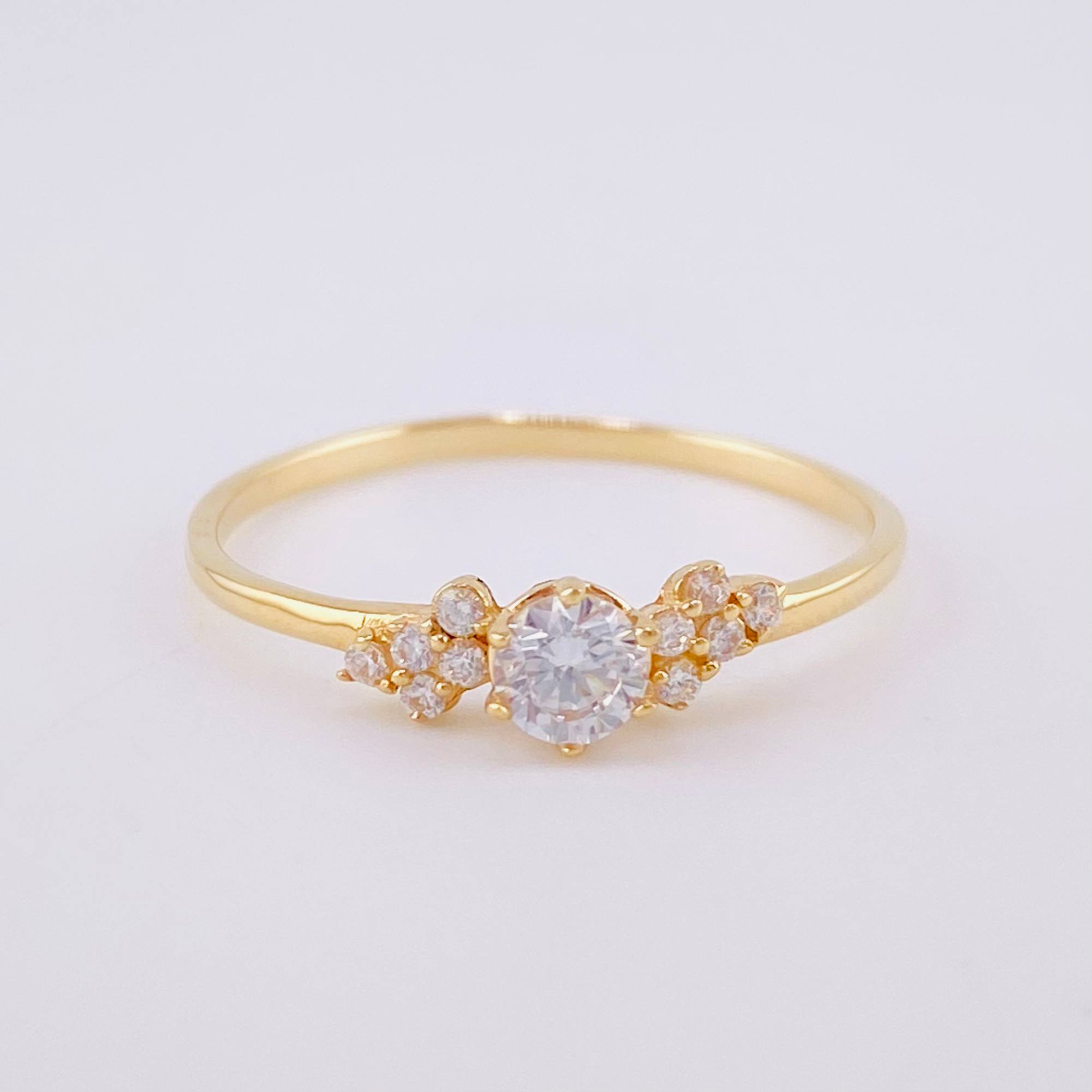 Anillo Solitario Primavera 1.6g / T7 3/4 Oro Amarillo 18K
