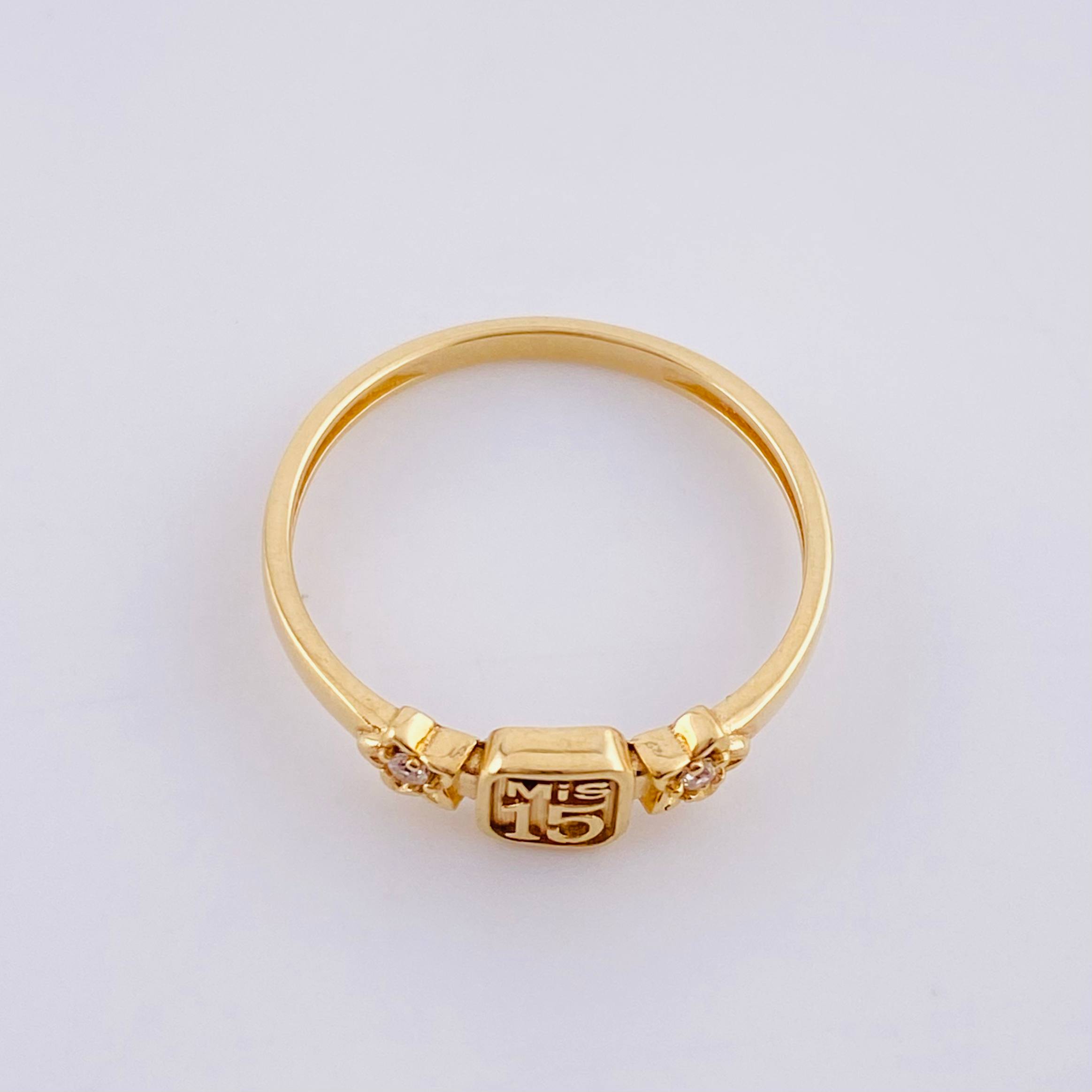 Anillo Jazmín 15s 1.6g / T8 1/4 Oro Amarillo 18K