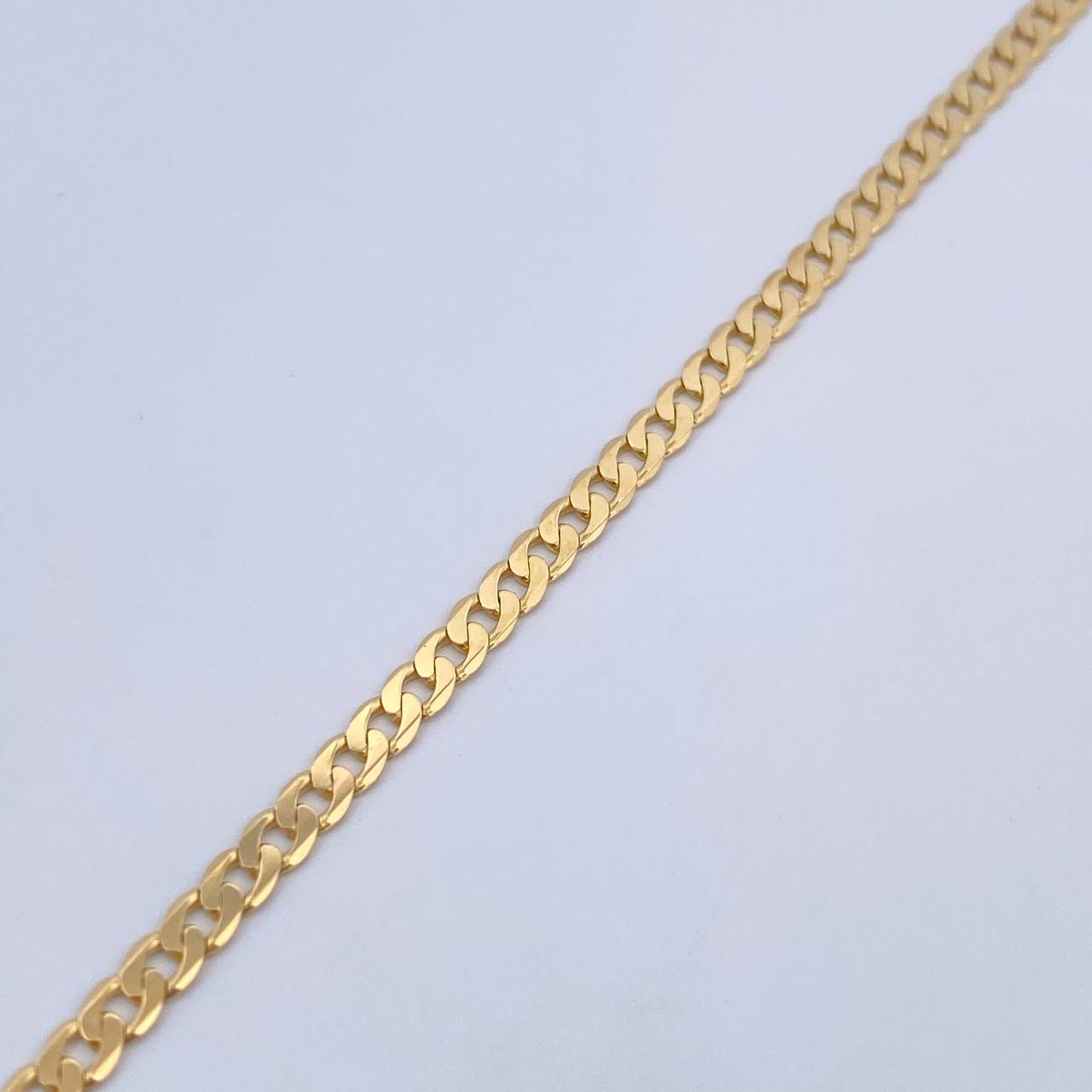 Pulso Cubano 3.65gr / 21.4cm / 2.7mm Oro Amarillo +0 18K &