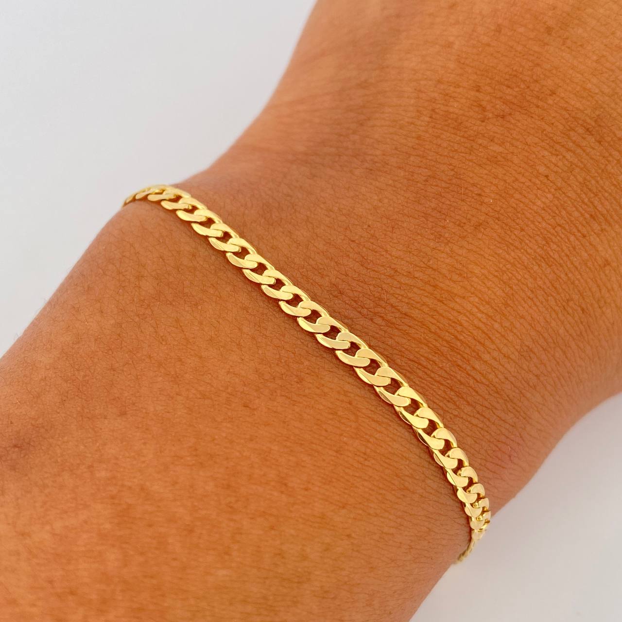 Pulso Cubano 4.05gr / 21.5cm / 2.7mm Oro Amarillo +0 18K &