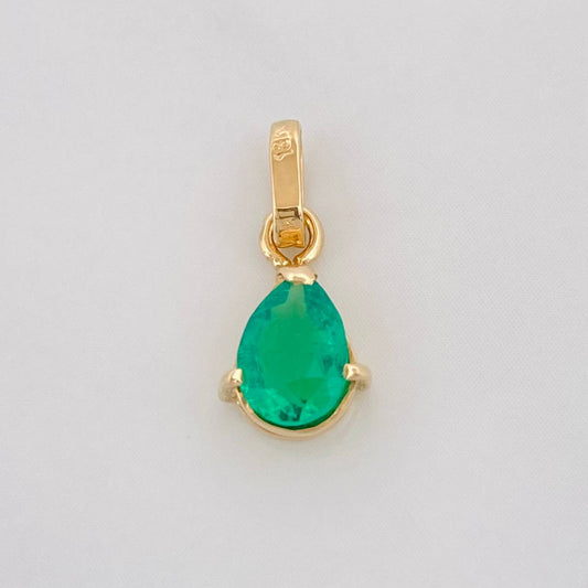 Dije Gota Esmeralda 40pts 0.75g / 1.5cm Oro Amarillo 18K