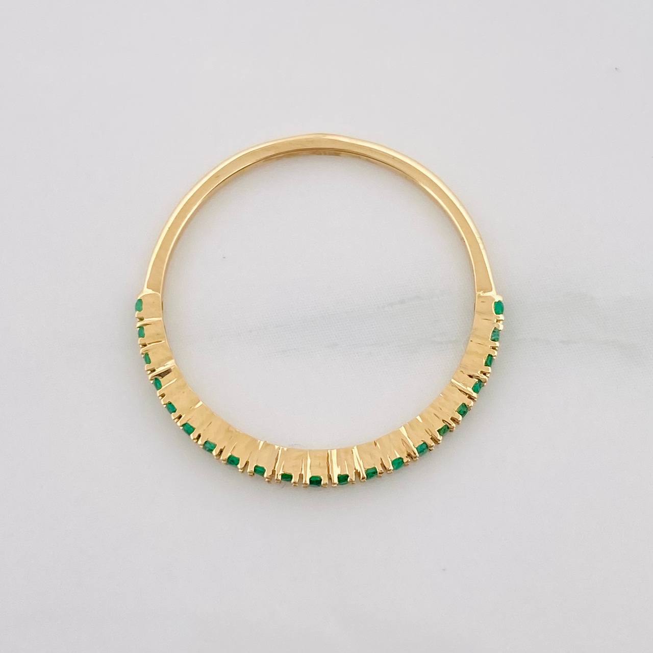 Anillo Churumbela Esmeraldas 15pts 1.05g / T7 Oro Amarillo 18K