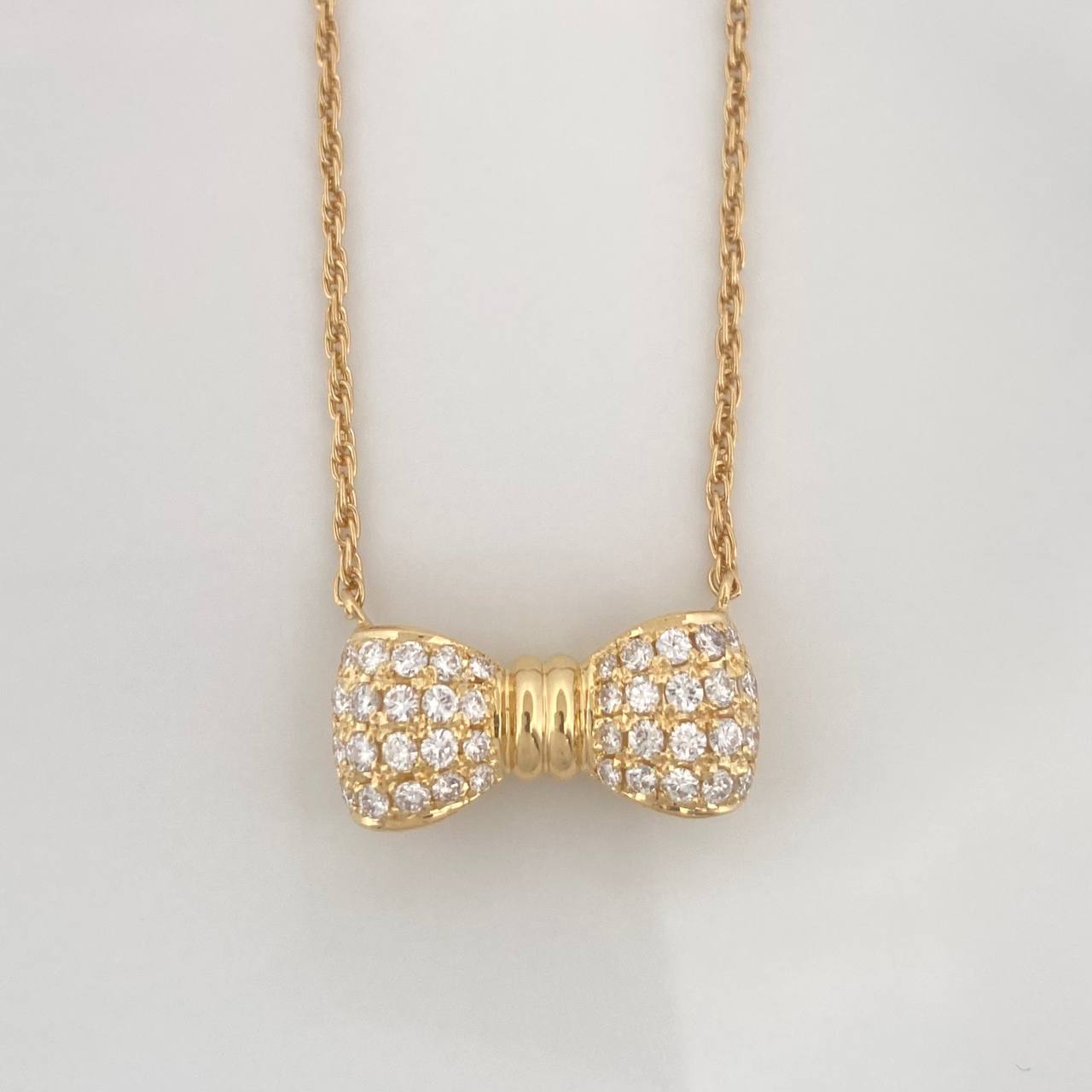 Cadena Singapur Moño Diamante 40pts 5g / 40cm / 1.24mm Oro Amarillo 18K