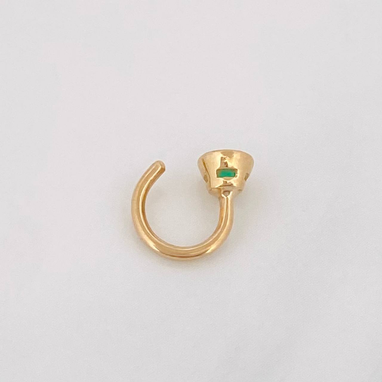 Piercing Helix Esmeralda 15pts 0.5g / 1cm Oro Amarillo 18K