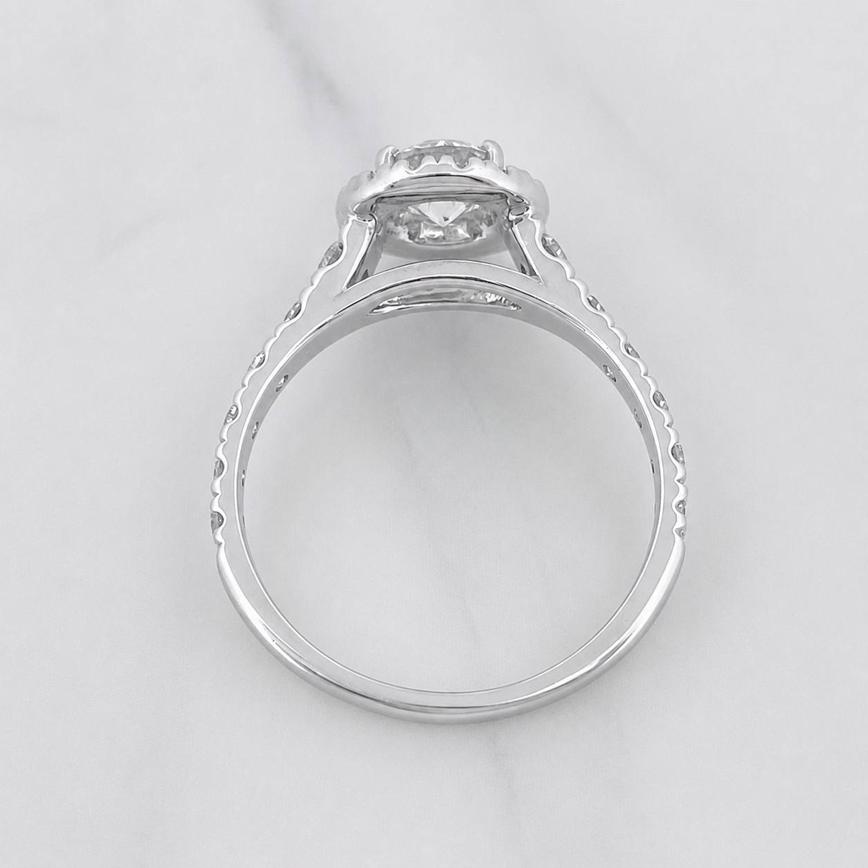 Anillo Halo Solitario Diamantes 1.33qts 3.45g / T7 1/4 Oro Blanco 18K