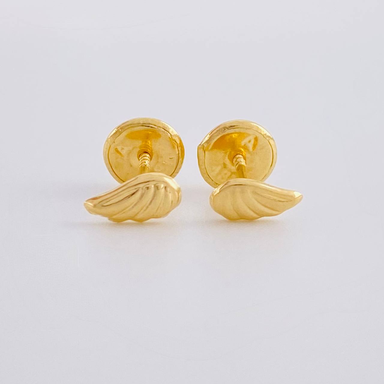 Topos Alas 0.4g / 6.1mm Oro Amarillo 18K