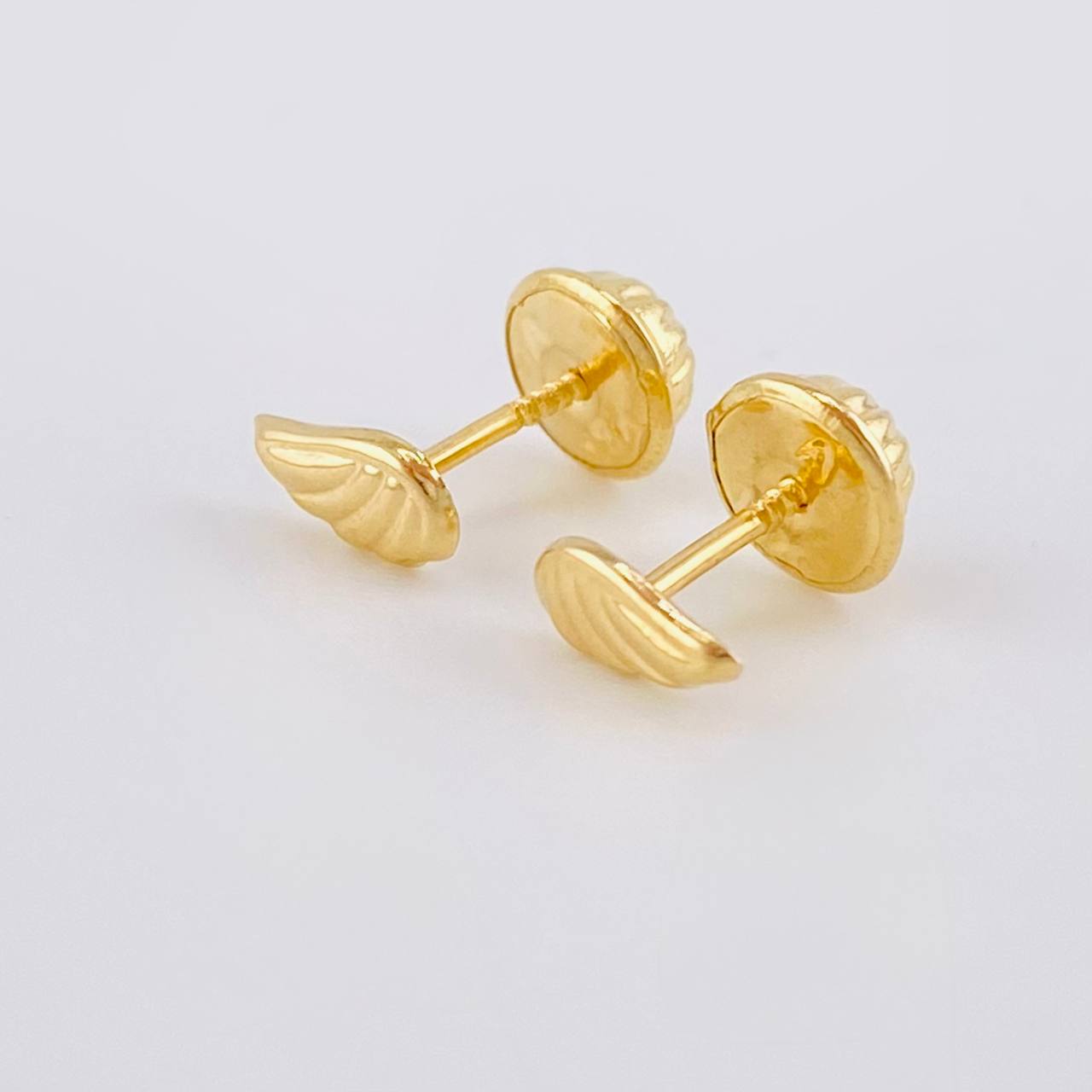 Topos Alas 0.4g / 6.1mm Oro Amarillo 18K