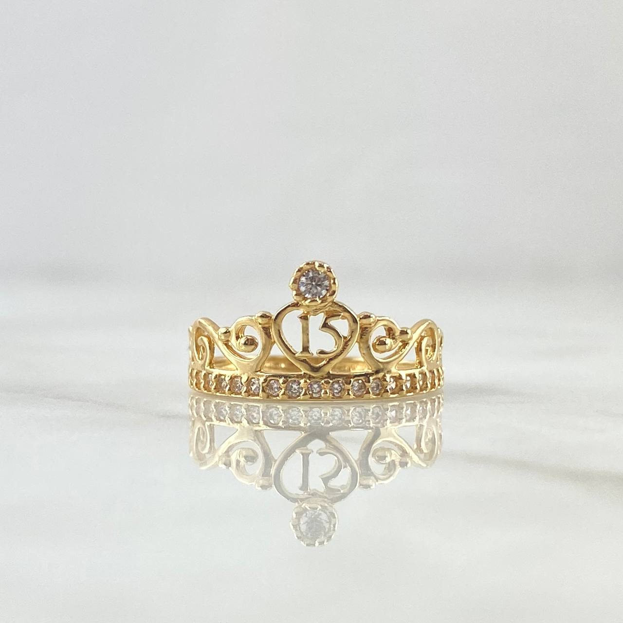 Anillo Corona Quinces  1.8gr / T5 1/2 / Circones Blancos Oro Amarillo 18K