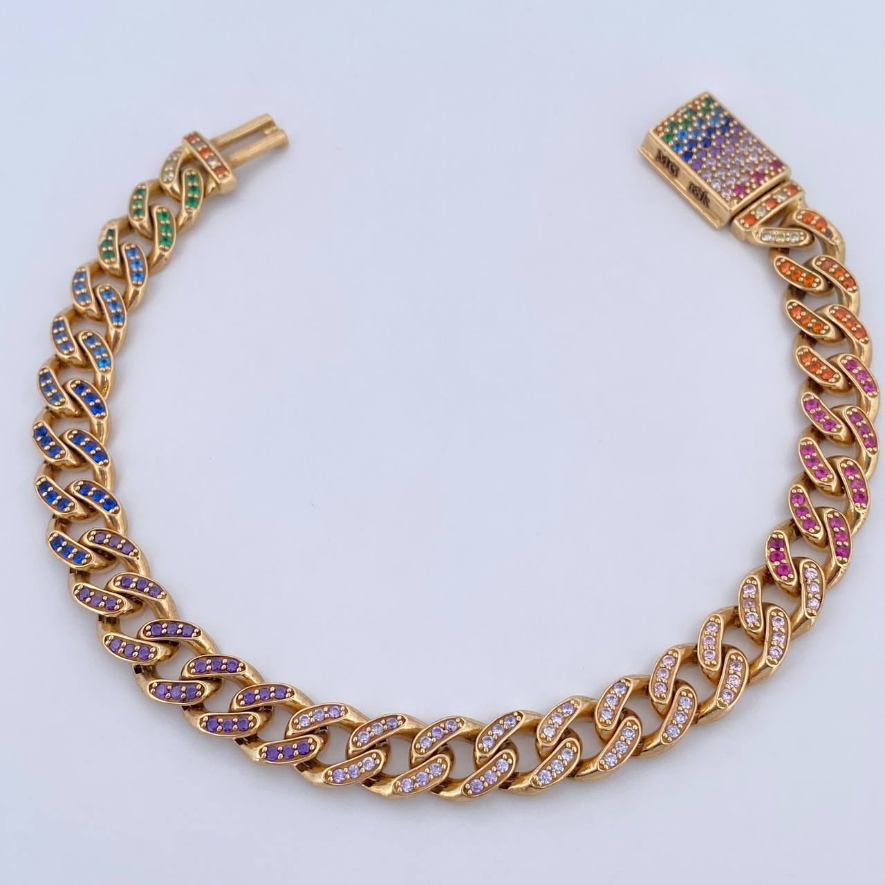 Pulso Cubano 17.85gr / 19.3cm / 7.5mm Broche Cajon Circones Colores Oro Amarillo 18K $