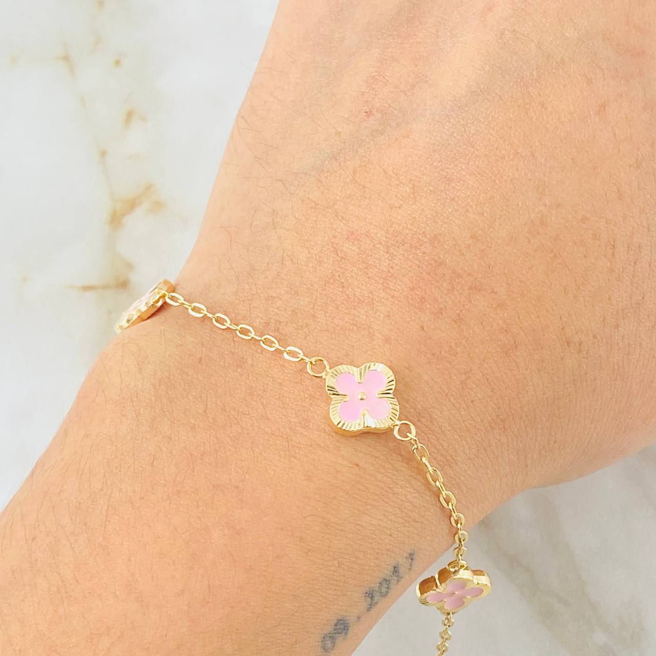 Pulso Trebol Rosado 3.35gr / 18.5cm / 9mm Oro Amarillo 18K *