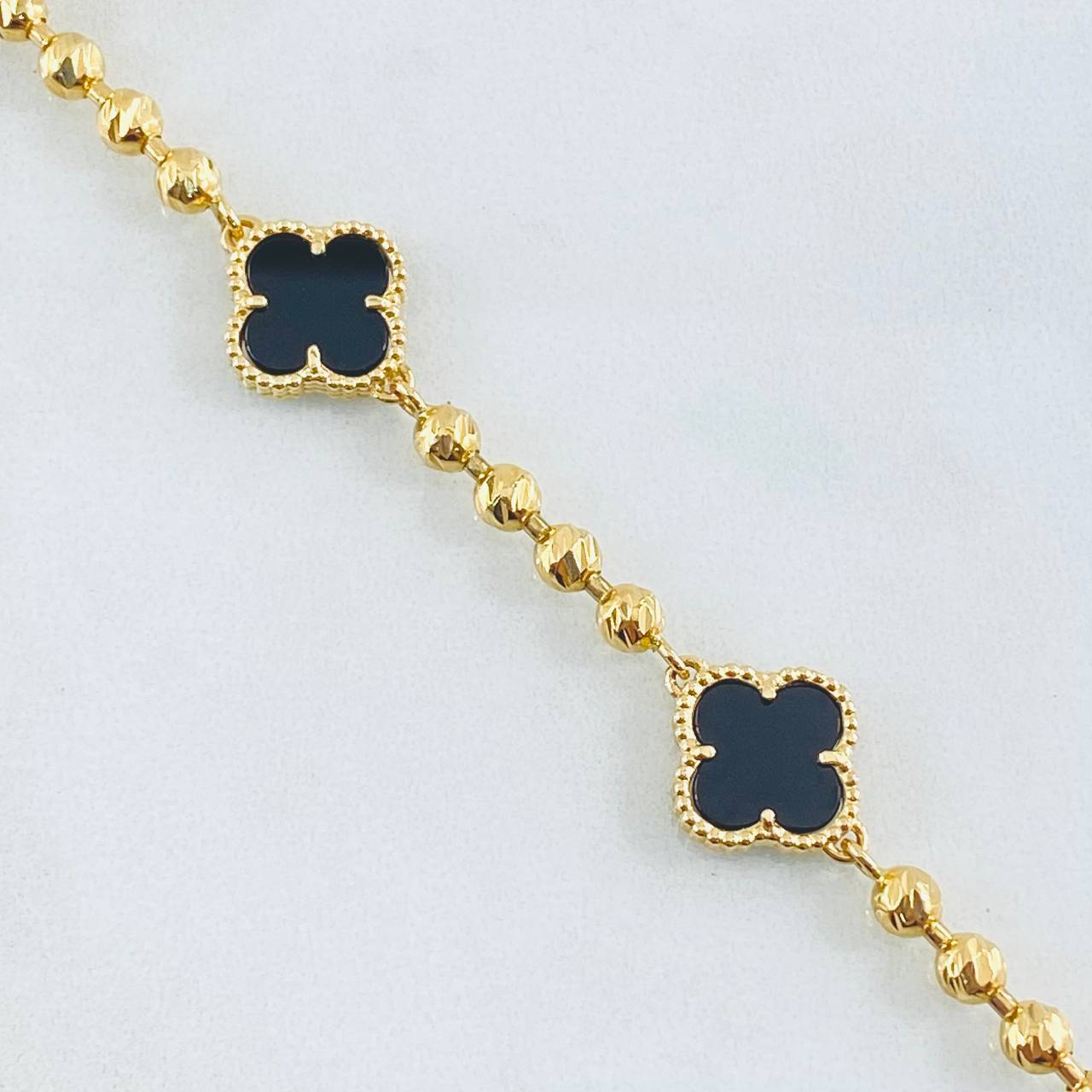 Pulso Trebol Negro 10.9gr / 19.5cm / 9mm Oro Amarillo Nac.Esp. 18K ©