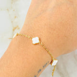 Pulso Trebol Blanco 3.4gr / 20.5cm-21.5cm / 8mm Oro Amarillo 18K *