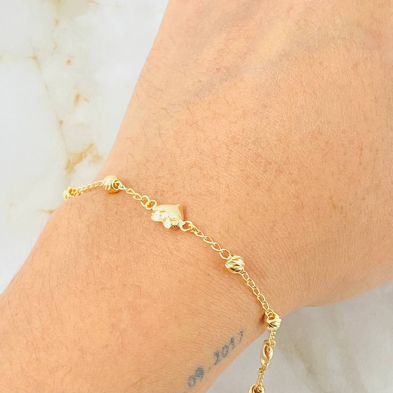 Pulso Espiga Militar Corazón 2.5gr / 18.5cm / 4mm Oro Amarillo 18K