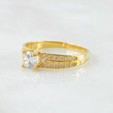 Anillo Solitario 2.6gr / T7 1/4 / Oro Amarillo 18K