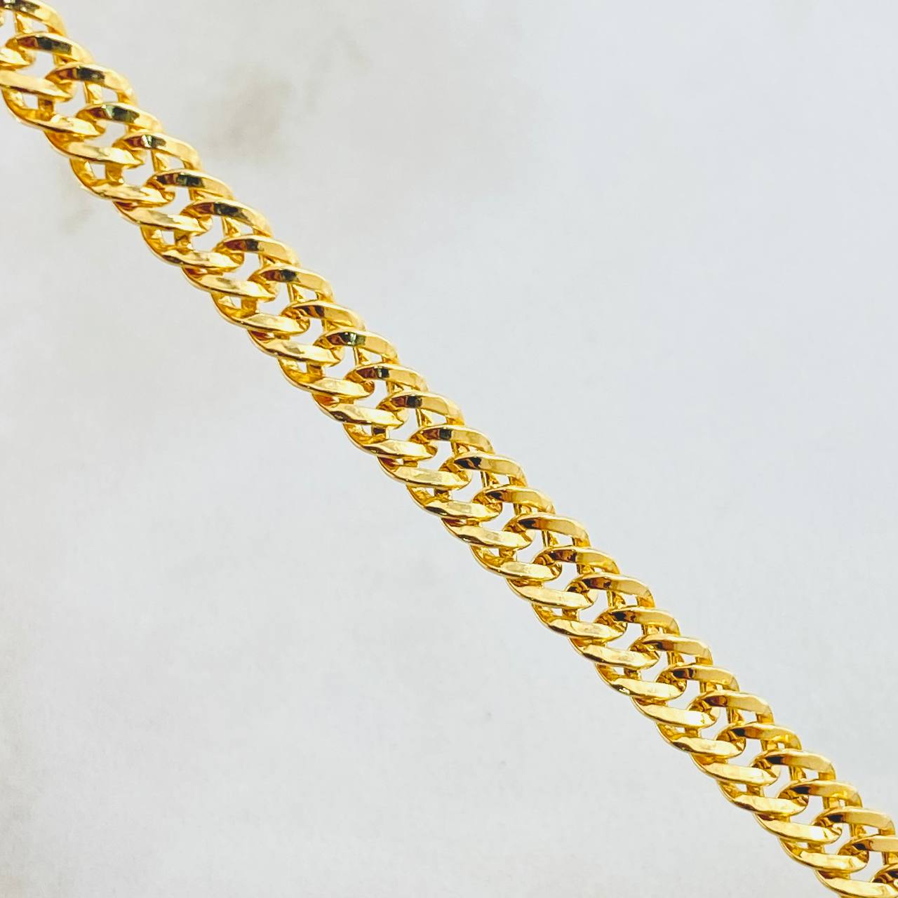 Pulso Cubano Reticulado Doble 4.9gr / 19cm / 5mm Oro Amarillo +3 18K *